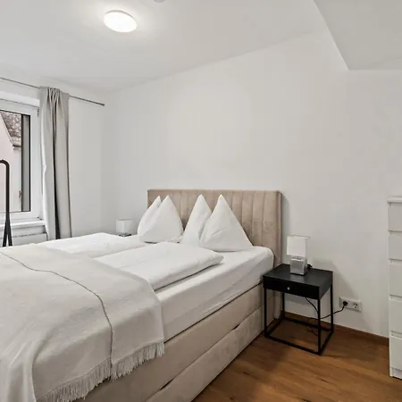 Apartamento Farawayhomes #4 *